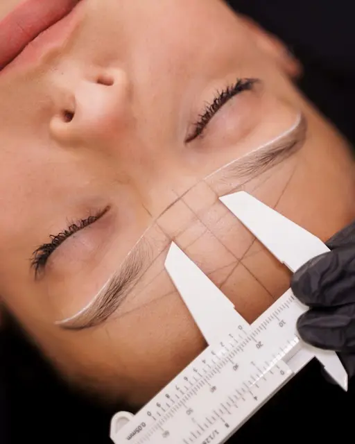 Microblading y Micropigmentación